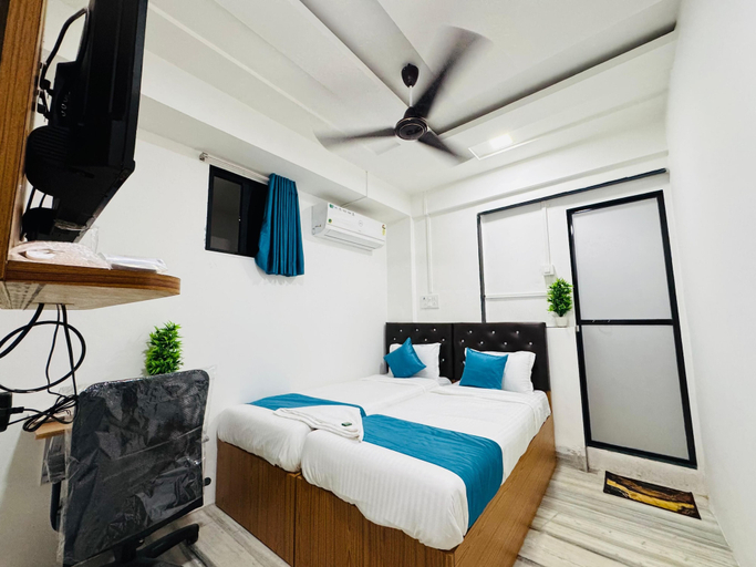 Bedroom 4, Hotel Raksha Residency, Thane