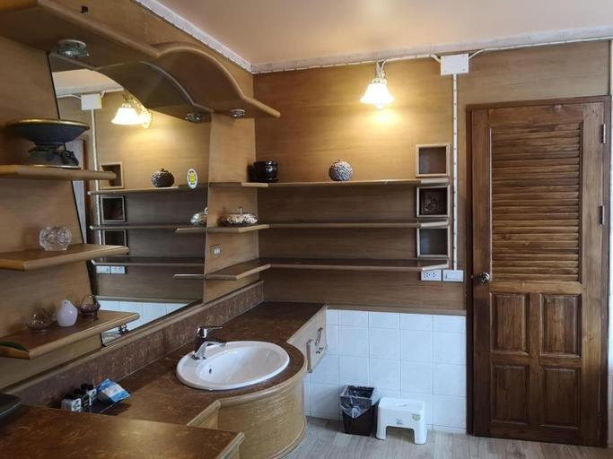 Bathroom 6