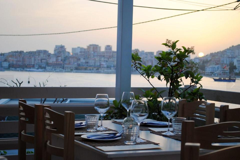 Food & Drinks 5, Hotel MS, Sarandës