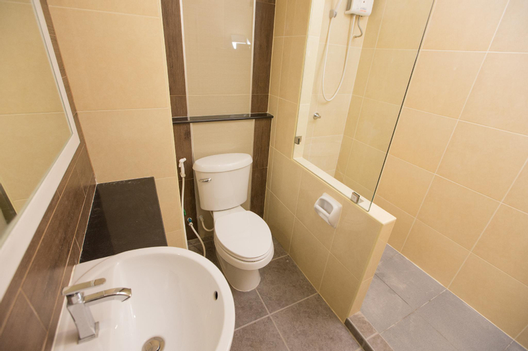 Bathroom 4