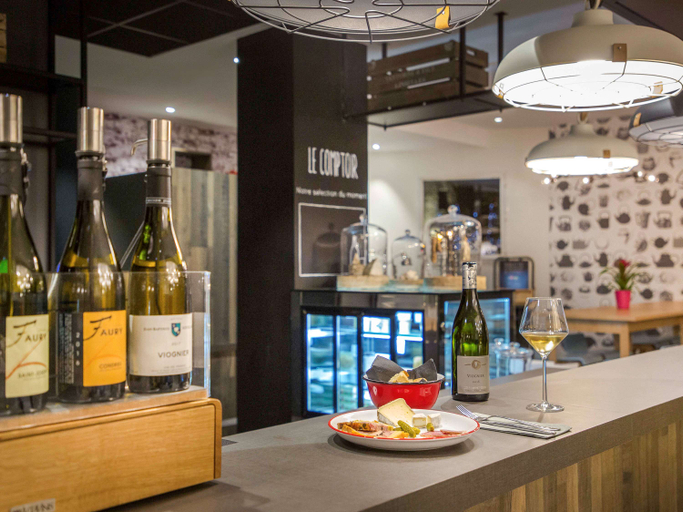 Food & Drinks 5, ibis Lyon Sud Vienne Saint Louis, Isère