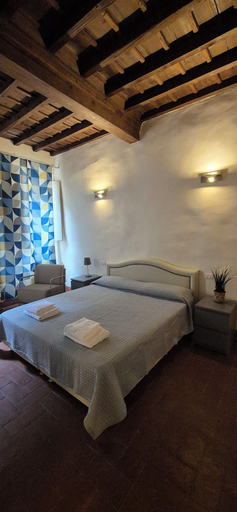 Bedroom 3, Borgo San Frediano Hideaway, Florence