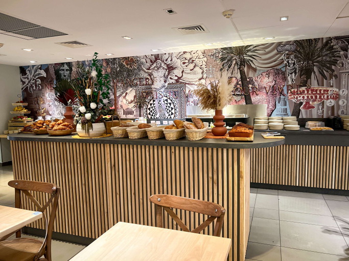 Food & Drinks 5, ibis Styles Nimes Gare Centre, Gard