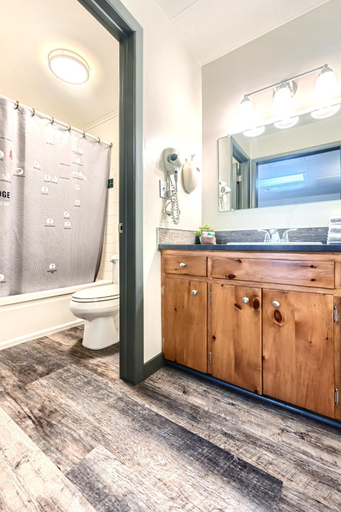 Bathroom 6
