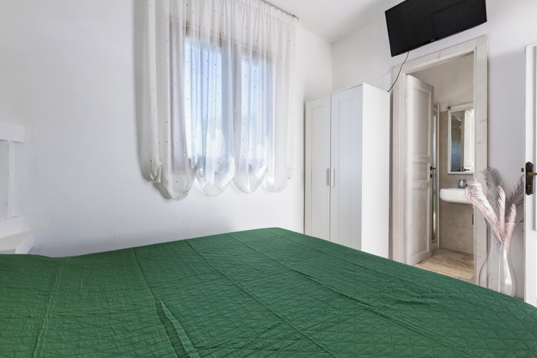 Bedroom 2, 4059 Trullo Il Cavaliere by Barbarhouse, Bari