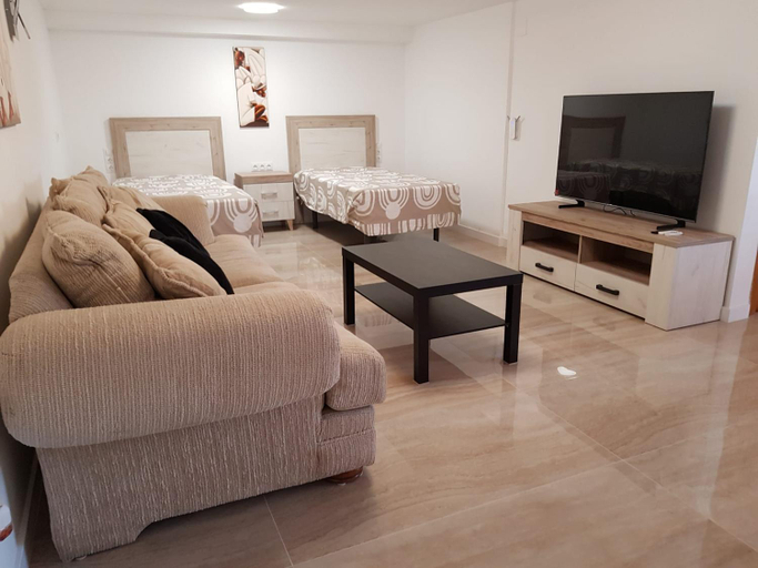 Bedroom, DELUXE Studio ATHOS 50 MP Garden patio BENALMADENA Golf & Beach, Málaga