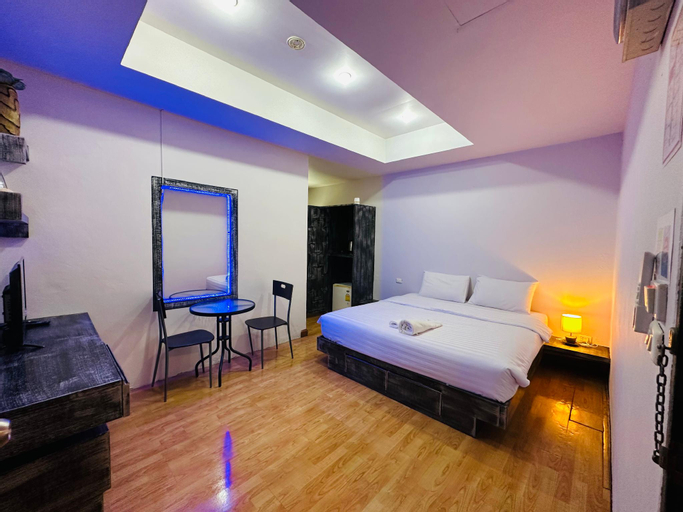 Bedroom 9
