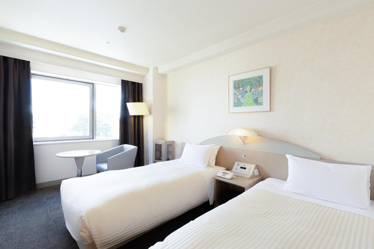 Bedroom 12