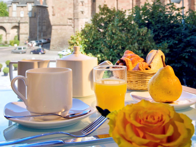 Food & Drinks 3, 4-star Mercure Rodez Cathédrale & Mercure Residence, Aveyron