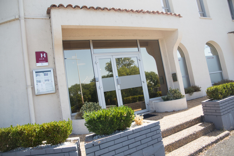 Exterior & Views 2, Sure Hotel by Best Western Angouleme, Charente