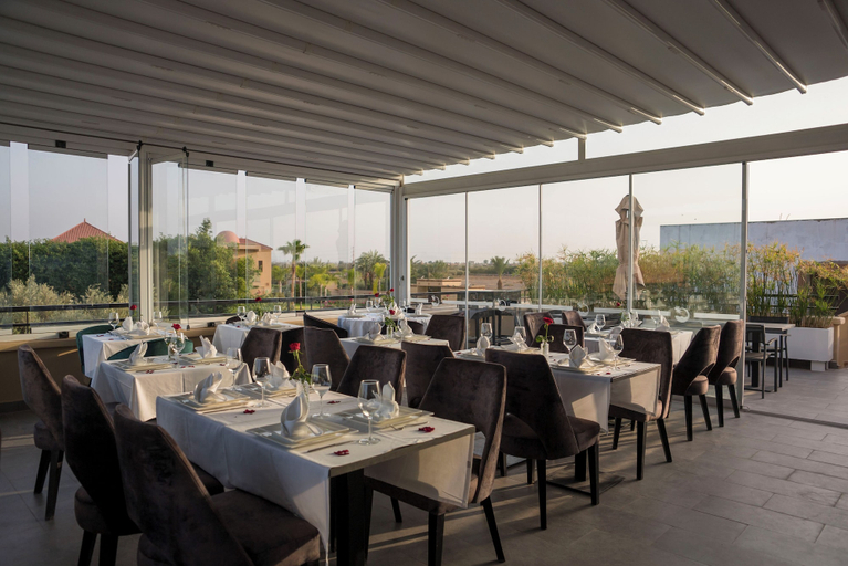 Food & Drinks, Palais Gen Eden Marrakech – Séjour VIP avec Piscine, Restaurant et Services Premium, Marrakech