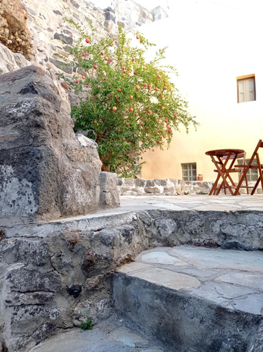 Others 4, quiet stone house in Nisyros, South Aegean