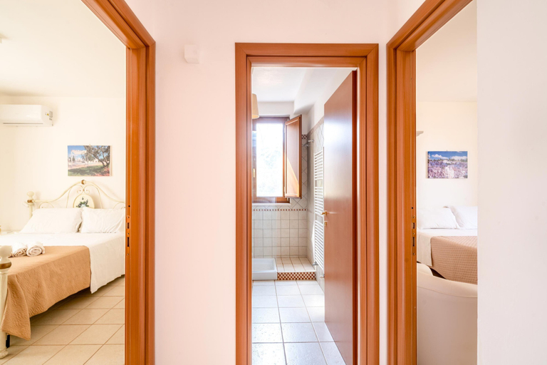 Bedroom 4, 3883 Dimora Nina Valente by Barbarhouse, Brindisi