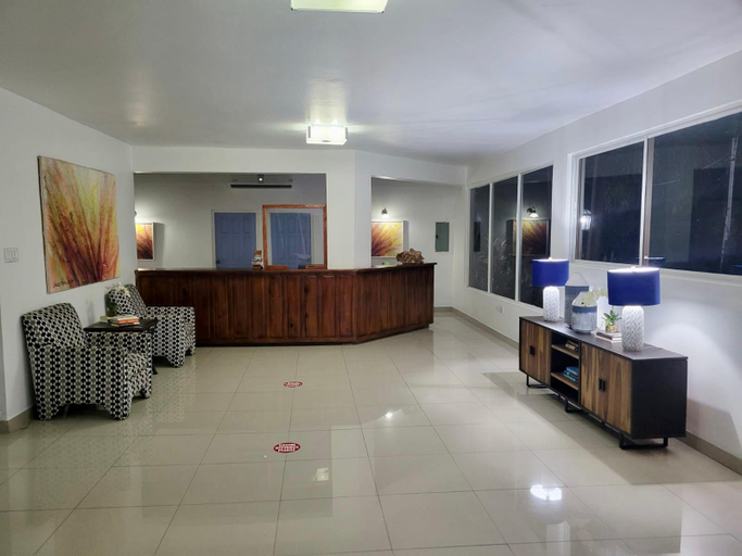 Public Area, Coral Seas Beach Resort