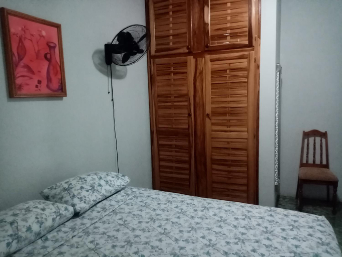 Bedroom 2, Fairy Hill Palms