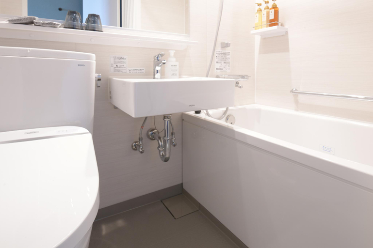 Bathroom 3