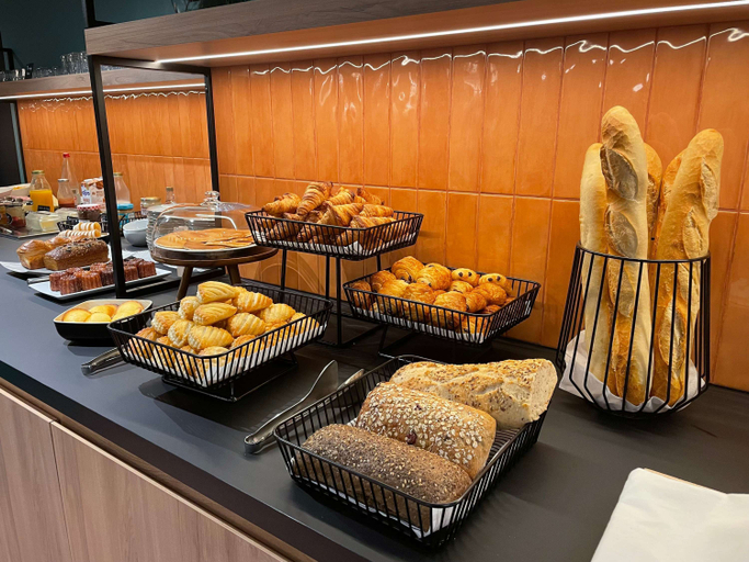 Food & Drinks 5, Mercure Libourne Saint Emilion Hotel, Gironde