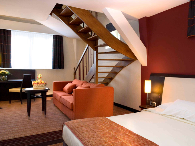 Bedroom 3, Mercure Le Mans Centre Hotel, Sarthe