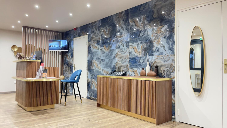 Public Area 2, Inter-Hotel Orleans Nord, Loiret