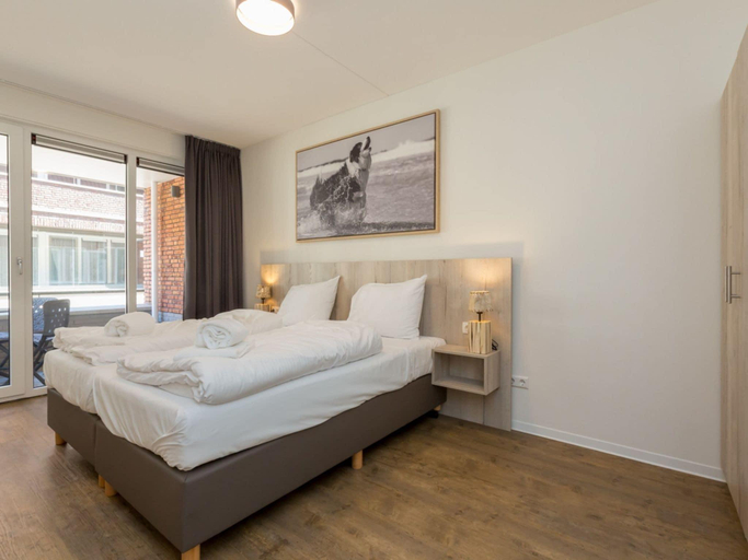 Bedroom 2, Apartment in Zoutelande near Sunny Beach, Veere
