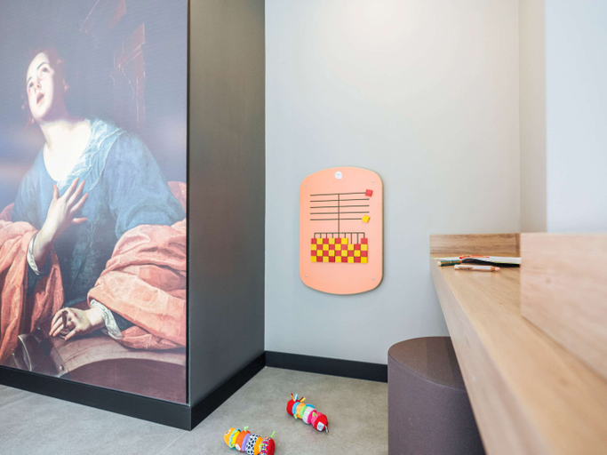 Bedroom, ibis Styles Le Mans South Station, Sarthe