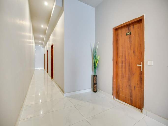 Others 5, Hotel O Golden A, Ludhiana