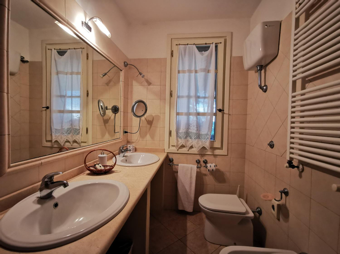 Bedroom 4, IL MELOGRANO COUNTRY HOUSE, Grosseto
