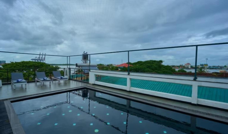 Pool 4, The Old Court House by Abad, Ernakulam