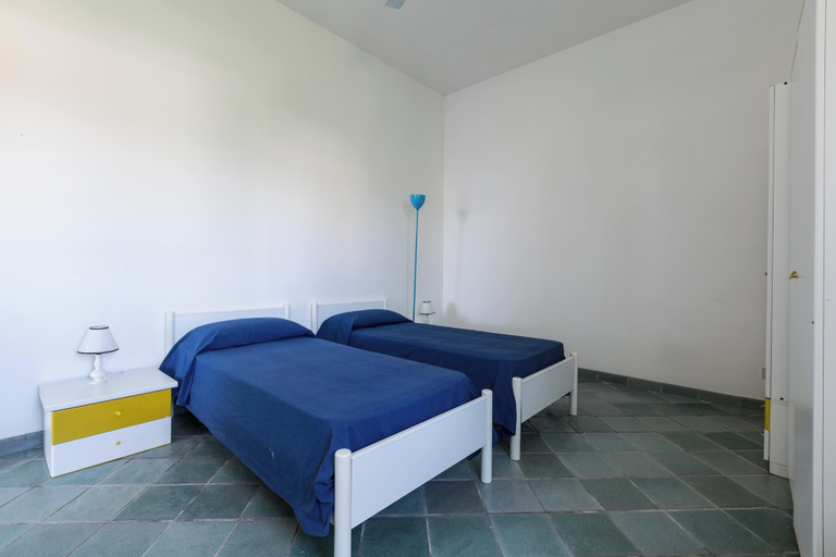 Bedroom 4, 4007 Villa Auruca` by Barbarhouse, Taranto