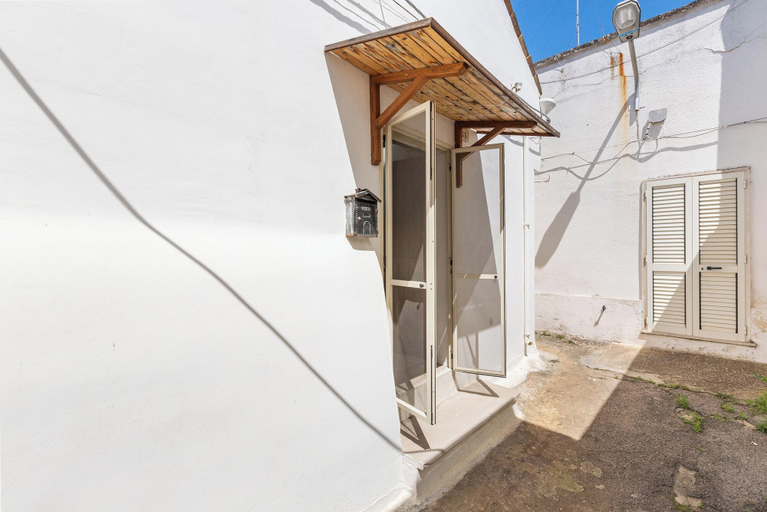 Exterior & Views, 3957 Appartamenti Anna - Mono by Barbarhouse, Lecce