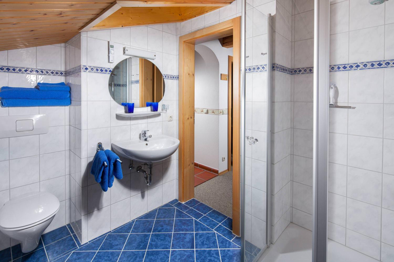 Bathroom, Ferienwohnungen Gerstreitlehen, Berchtesgadener Land