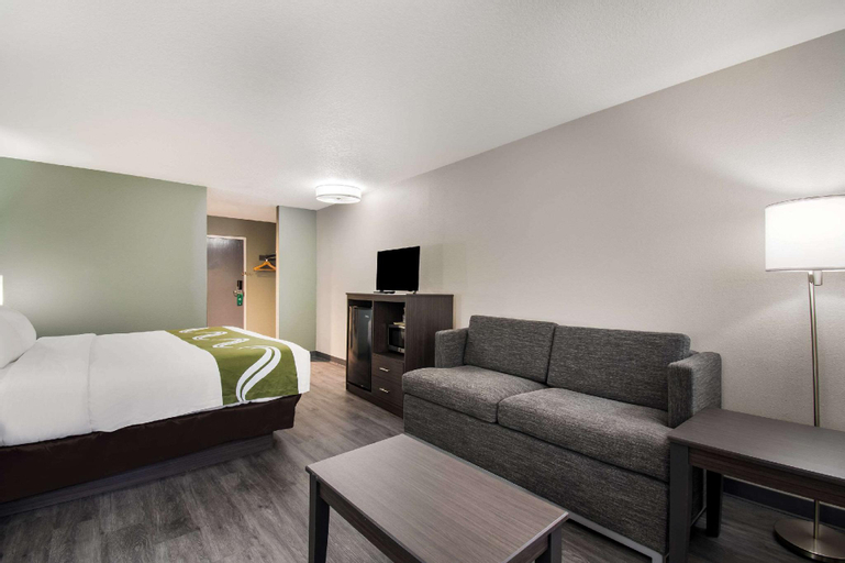 Bedroom 10