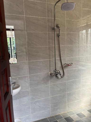 Bathroom 2, Ingrids Place Namugongo, Jinja