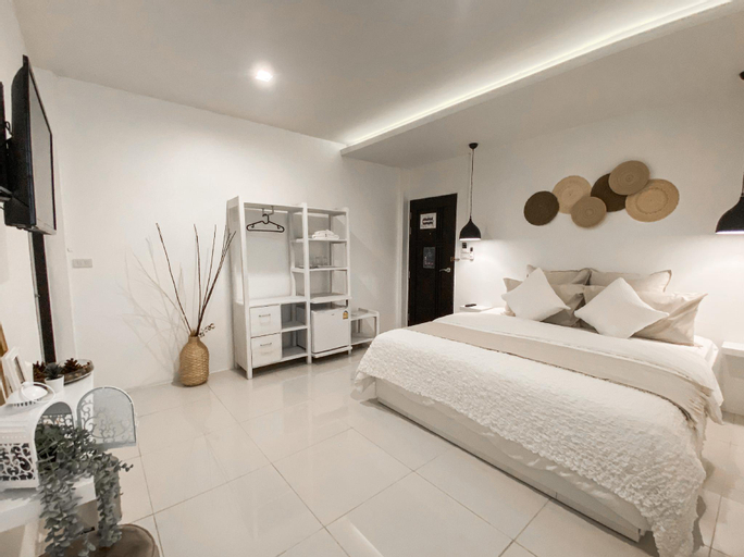 Bedroom 8