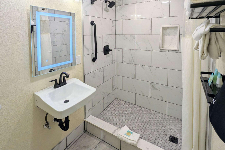 Bathroom 3