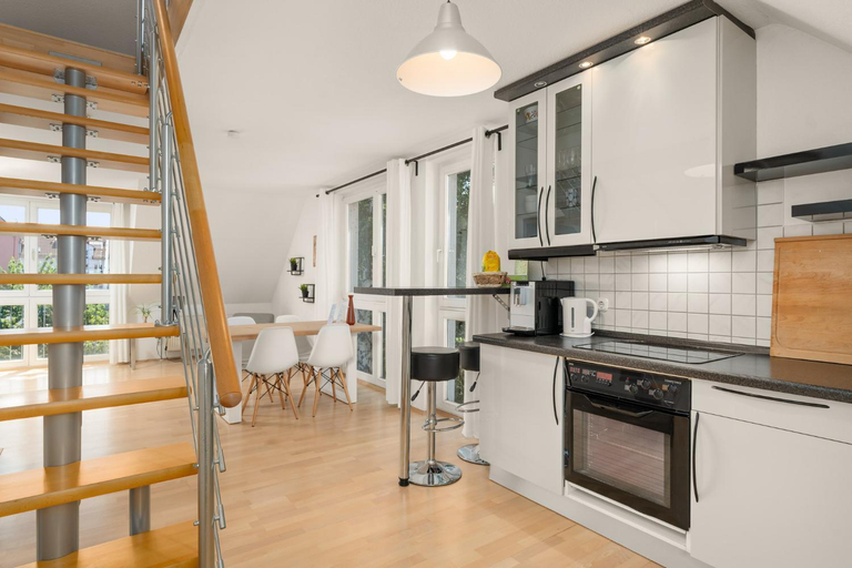 Dining Room 5, CASSEL LOFTS - Idyllische Maisonette-Wohnungen nahe Bergpark Wilhelmshohe, Kassel