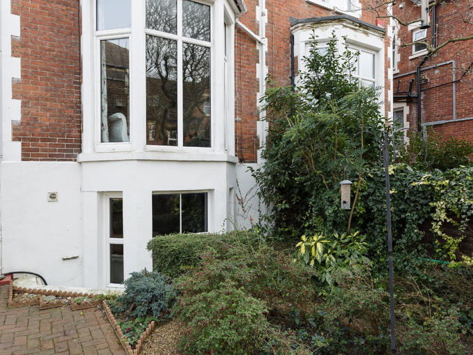3, Albany Garden, Portsmouth