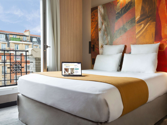 Bedroom 5, Mercure Paris Alesia hotel, Paris