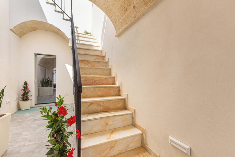 Others 5, 3940 LPC - Appartamento 3 by Barbarhouse, Taranto