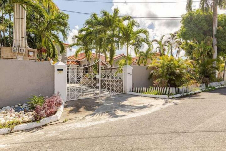 Exterior & Views, Insight Studio at Csompo Silver Manor
