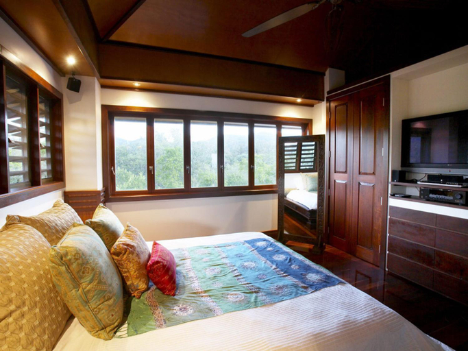 Bedroom 2, Lotus House, Magnetic Island