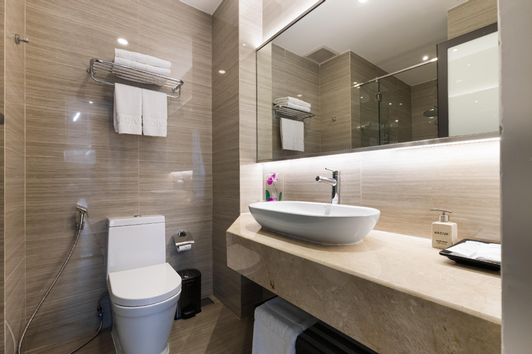 Bathroom 11