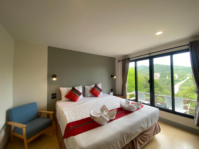 Bedroom 18