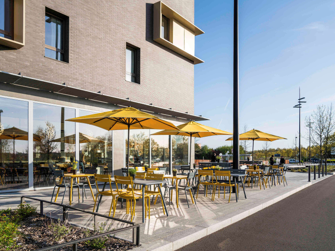 Exterior & Views 2, ibis Styles Guyancourt Versailles, Yvelines