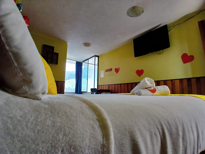 Bedroom 4, Hotel Coturpa, Quijos