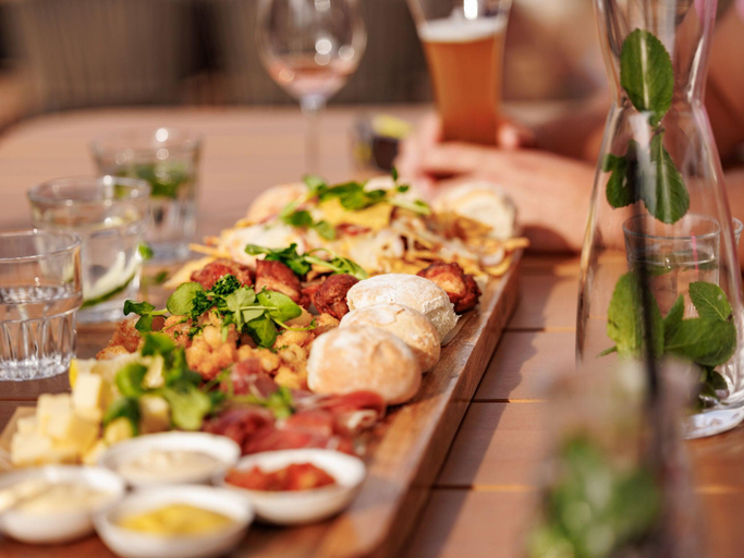 Food & Drinks 3, Villa in Cadzand-Bad with Sauna  Garden, Sluis