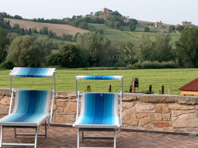 Others 3, Apartment in Todi with Pool and Garden, Perugia