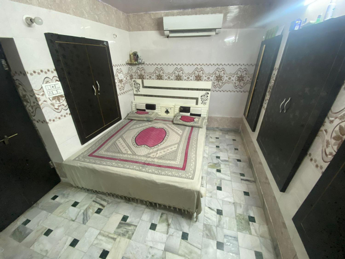 Bedroom 3, Anne Guest House, Jodhpur