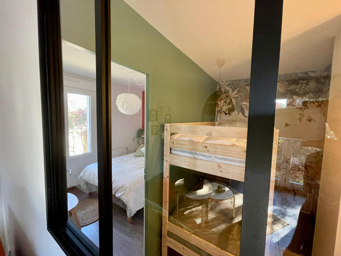 Bedroom 16