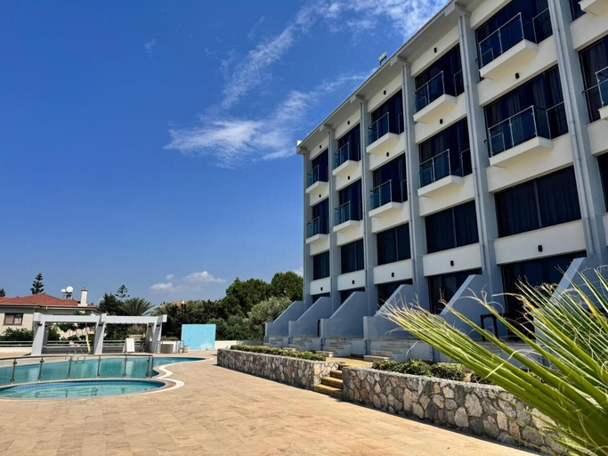 Exterior & Views 2, Bellapais Oasis Hotel